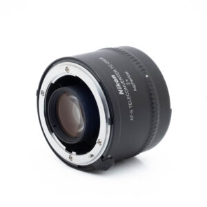 Nikon Teleconverter TC-20E III 2x-2 Nikon AF-S Teleconverter TC-20E III (sis.ALV24%) - Käytetty