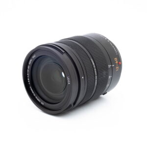 Panasonic 12-60mm f28-4-2 Panasonic Lumix 12-60mm f/2.8 - 4 Power O.I.S ASPH (sis.ALV24%) - Käytetty