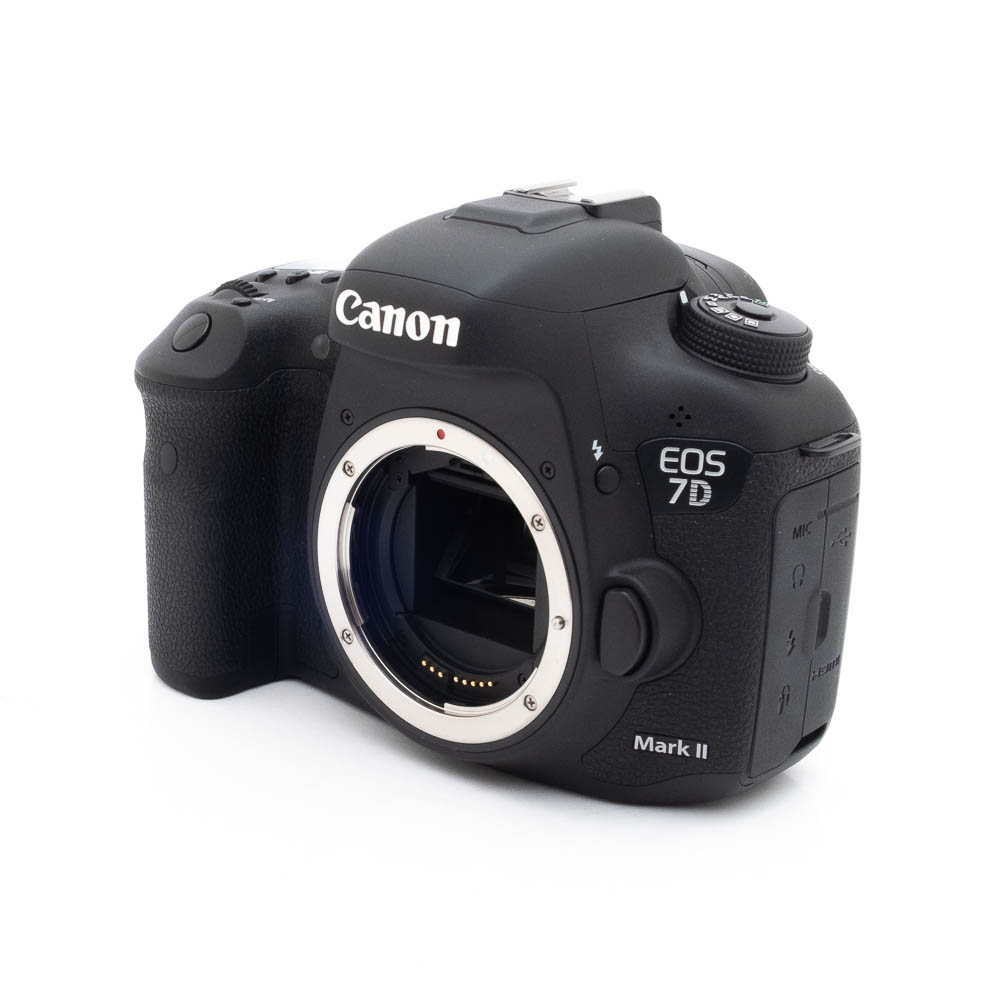 Canon 7D MK II-4 Canon EOS 7D Mark II (SC 2500) - Käytetty