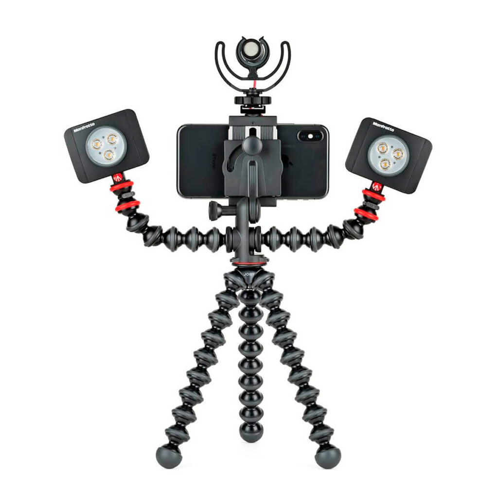 Joby-GorillaPod-Mobile-Rig Joby GorillaPod Mobile Rig pitää turvallisesti älypuhelimen, ulkoisen mikrofonin ja kaksi LED-valoa ja luo kokoonpanon, joka näyttää tikkuhahmolta, jolla on kohotetut kädet.