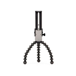 Joby GripTight GorillaPod Stand Pro Tablet4 JOBY GripTight GorillaPod Stand Pro Tabletille, jossa on taivutettavat segmentoidut jalat ja säädettävä älypuhelinpidike, on esillä tavallisella valkoisella pohjalla.