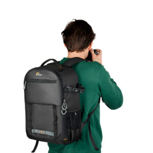 Lowepro-Adventura-BP-300-III-9 Lowepro Adventura BP 300 III -kamerareppu