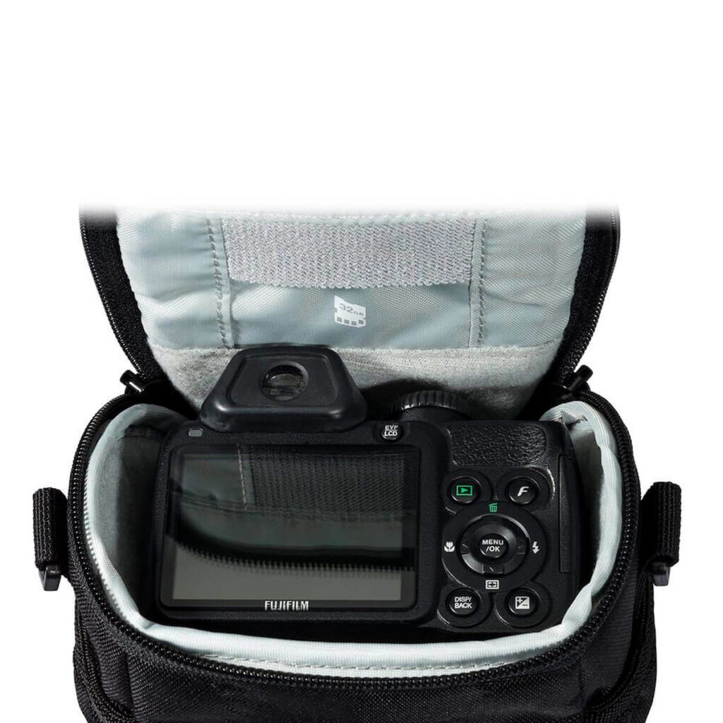 Lowepro-Adventura-SH-100-II-4 Lowepro Adventura SH 100 II