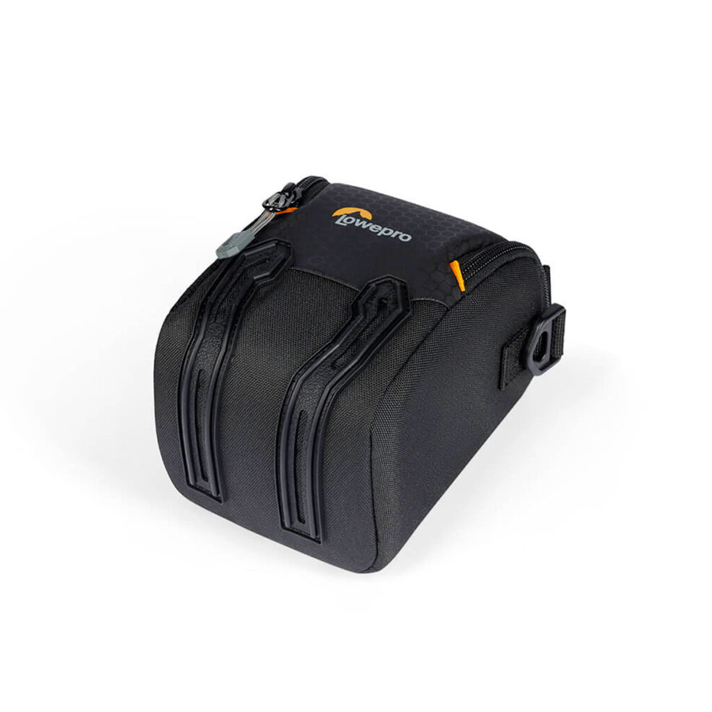 Lowepro-Adventura-SH-115-III-4 Lowepro Adventura SH 115 III -kompaktilaukku