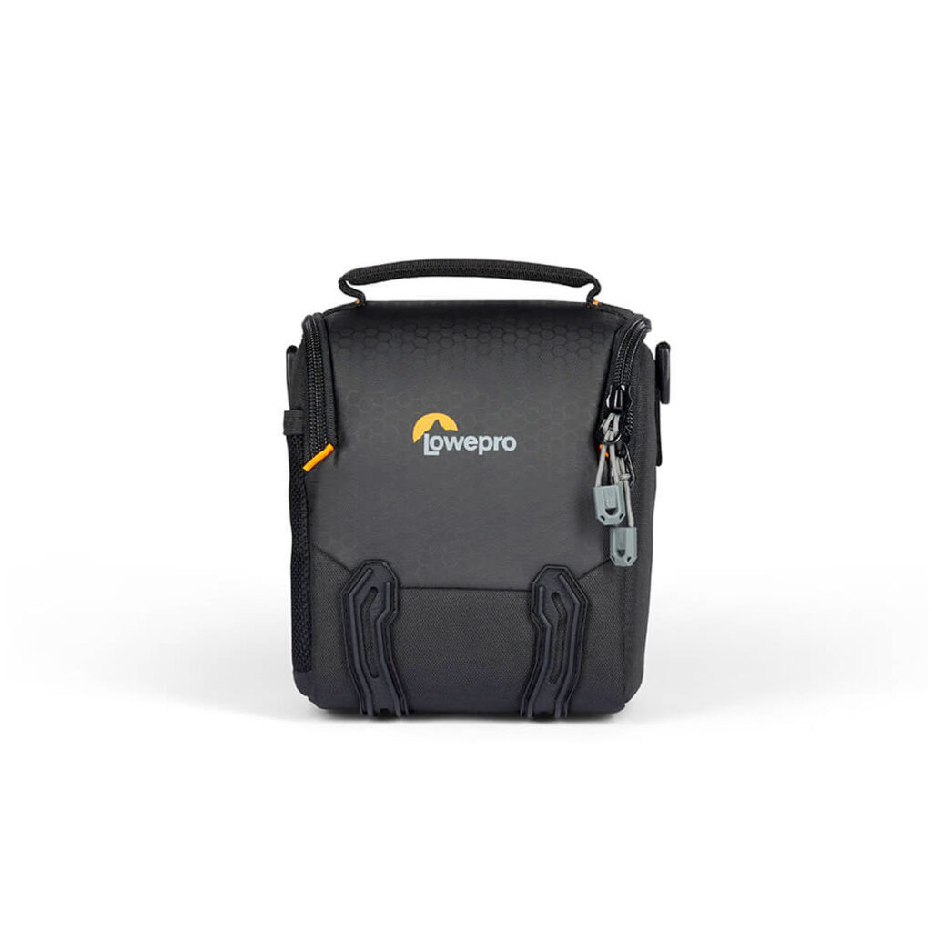 Lowepro-Adventura-SH-120-III-2 Lowepro Adventura SH 120 III compact camera bag