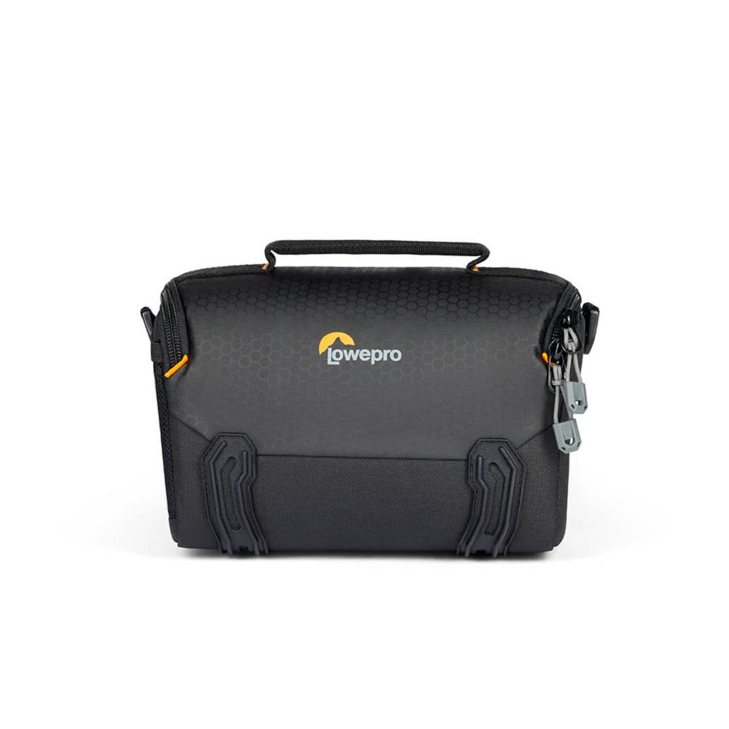 Lowepro-Adventura-SH-140-III-2 Lowepro Adventura SH 140 III -kompaktilaukku