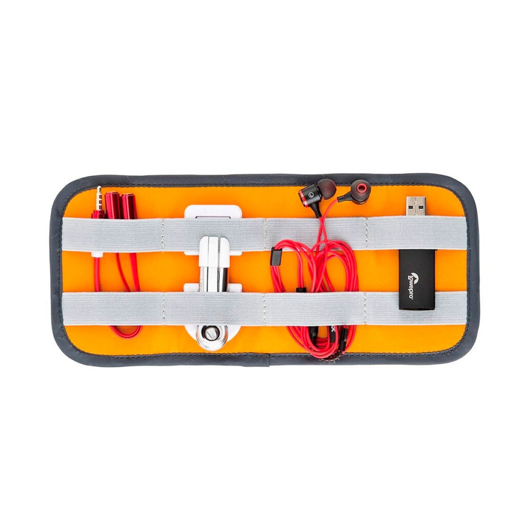Lowepro-GearUp-Pouch-GL-Medium-3 Lowepro GearUp Pouch GL Medium -tarvikekotelo