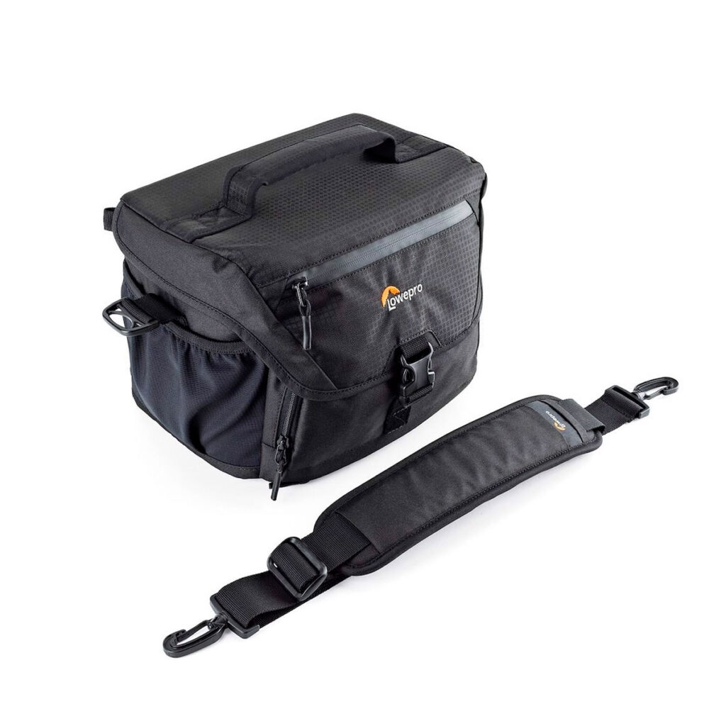 Lowepro-Nova-180-AW-II-3 Lowepro Nova 180 AW II -kameraolkalaukku