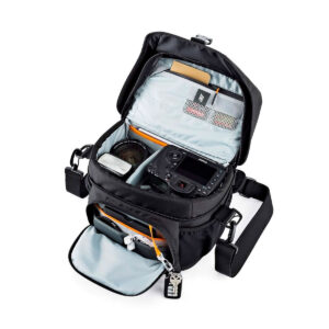 Lowepro-Nova-180-AW-II-4 Lowepro Nova 180 AW II -kameraolkalaukku