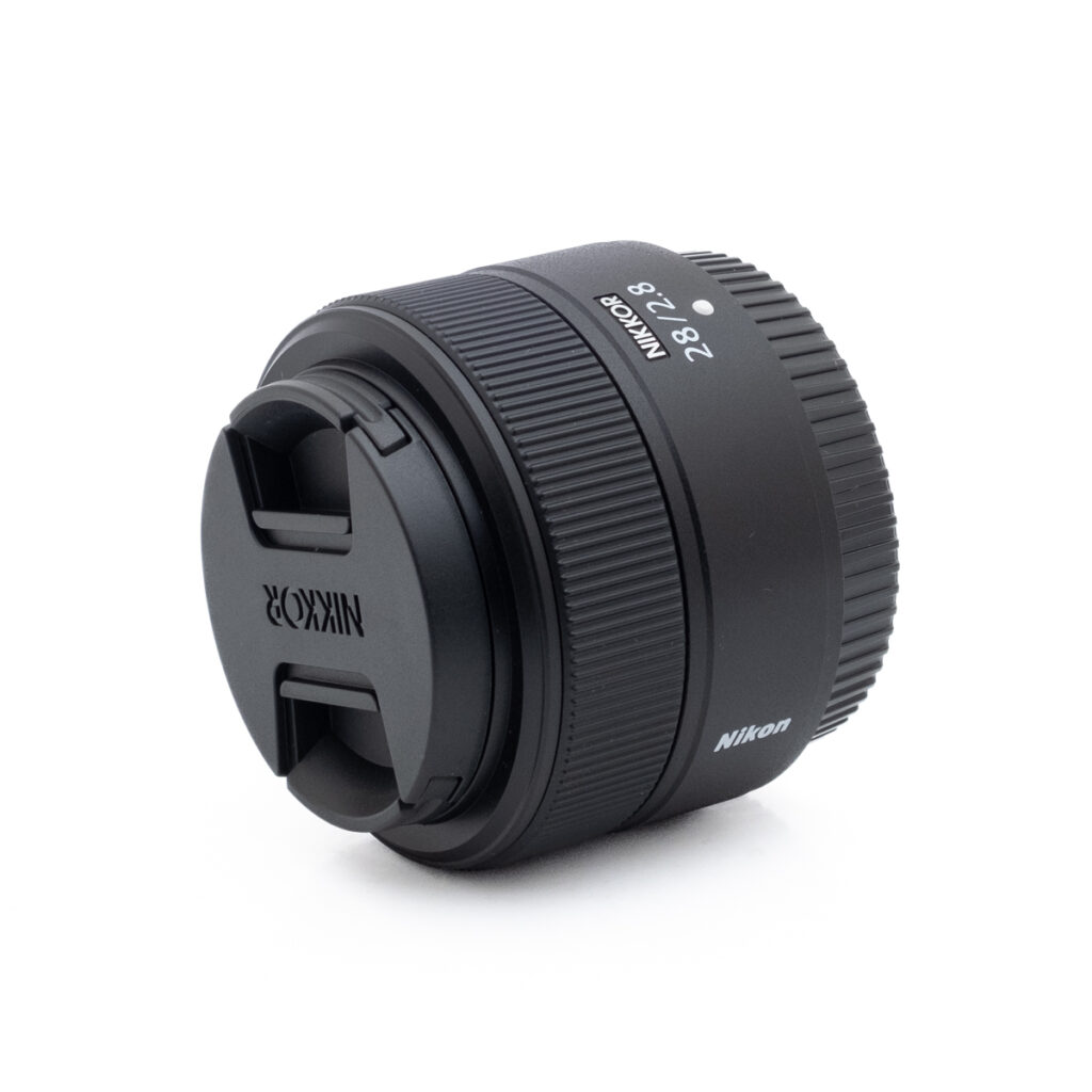 Nikkor Z 28mm f2.8-1 Nikon Nikkor Z 28mm f/2.8 (Kunto K5) - Käytetty