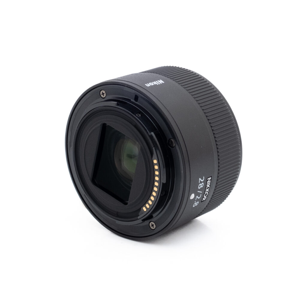 Nikkor Z 28mm f2.8-3 Nikon Nikkor Z 28mm f/2.8 (Kunto K5) - Käytetty