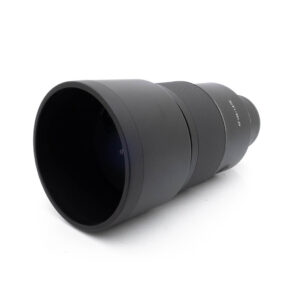 Samyang 135mm f/18 Sony-3 Samyang AF 135mm f/1.8 Sony (Kunto K5, Takuu 12kk) - Käytetty