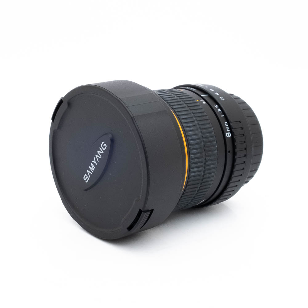 Samyang 8mm Fish Eye-3 Samyang 8mm f/3.5 Fisheye CS Canon EF-S - Käytetty