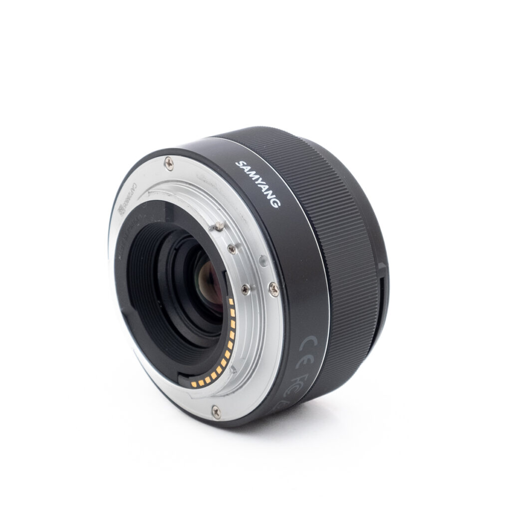 Samyang AF 35mm f2.8 sonyFE-3 Samyang AF 35mm f/2.8 Sony FE - Käytetty