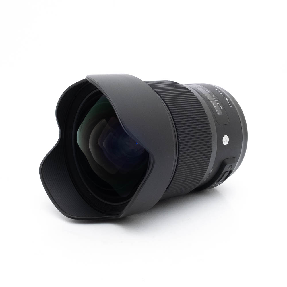 Sigma 20mm f14 DG Nikon-2 Sigma Art 20mm f/1.4 DG Nikon F (sis.ALV24%) - Käytetty