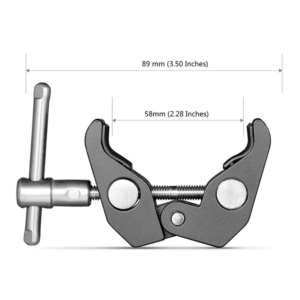 SmallRig-2058-3 SmallRig 2058 Super Clamp with 1/4" & 3/8" Thread (2 kpl) on esitetty sivukuvassa, ja sen pituus on 89 mm (3.50") ja leuan aukon leveys 58 mm (2.28").