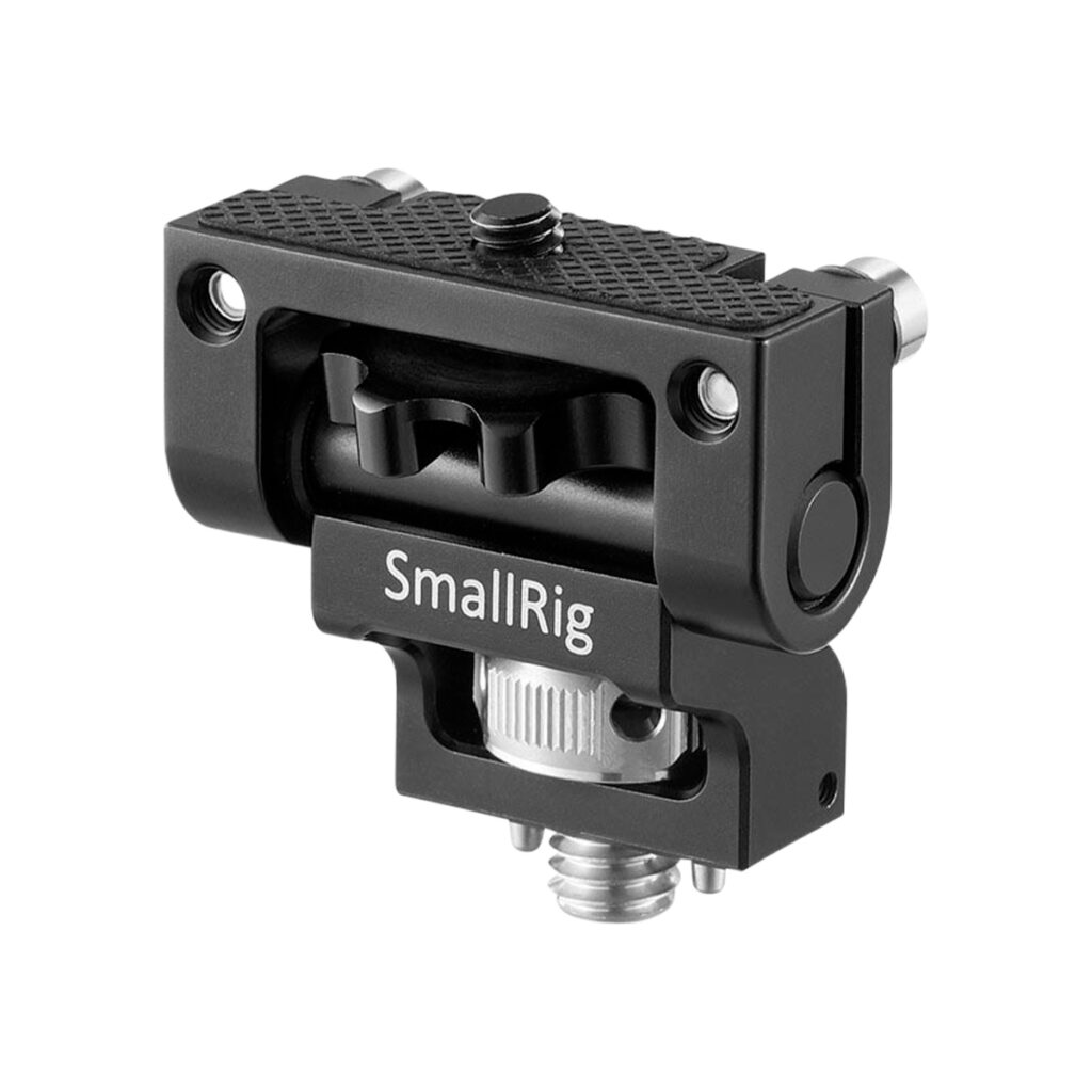 SmallRig-2174 SmallRig 2174 Monitor Mount w/ ARRI Locating Pins on musta metallinen kameran lisävaruste, jossa on nupitetut pinnat, säätönupit ja ruuvikiinnitys ja joka on suunniteltu monitorien tai lisävarusteiden kiinnittämiseen kamerarigiin.