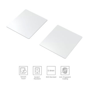 SmallRig-3174-4 Kaksi SmallRig 3174 -näytönsuojaa RED Komodolle (2 kpl) on esitetty vierekkäin neljän kuvakkeen yläpuolella: Smooth Touch, Scratch Resistant, 0,4 mm ja Anti-Fingerprint Coating.