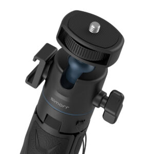 SmallRig-3599-3 Lähikuvassa SmallRig 3599 Simorr Vigor VT-15 Vlog Tripod mustana, jossa on kuvioitu kiinnityslevy, säätönupit, pallonivel ja sivupuhelimen pidikkeen kiinnitys.