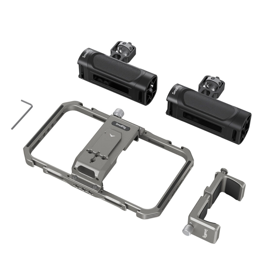 SmallRig-3609-2 SmallRig 3609 Universal Video Kit iPhoneen ja Androidiin sisältää metallirungon, kaksi mustaa irrotettavaa kahvaa, puhelimen pidikkeen ja kuusiokoloavaimen, jotka kaikki näkyvät valkoisella pohjalla.