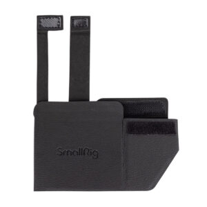 SmallRig-3638-3 SmallRig 3638 Aurinkosuoja valituille Sony A7/A9/A1 -kameroille on musta pussi, jossa on kaksi tarranauhahihnaa, sivutasku, kuvioitu materiaali ja SmallRig-logo kohokuvioitu etupuolelle.