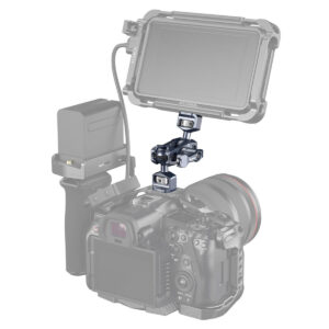 SmallRig-3873-2 The SmallRig 3873 Magic Arm with Dual Ball Head (1/4"-20 screws) camera arm securely attaches an external monitor, and a close-up of the articulating arm used to attach the monitor to the assembly.