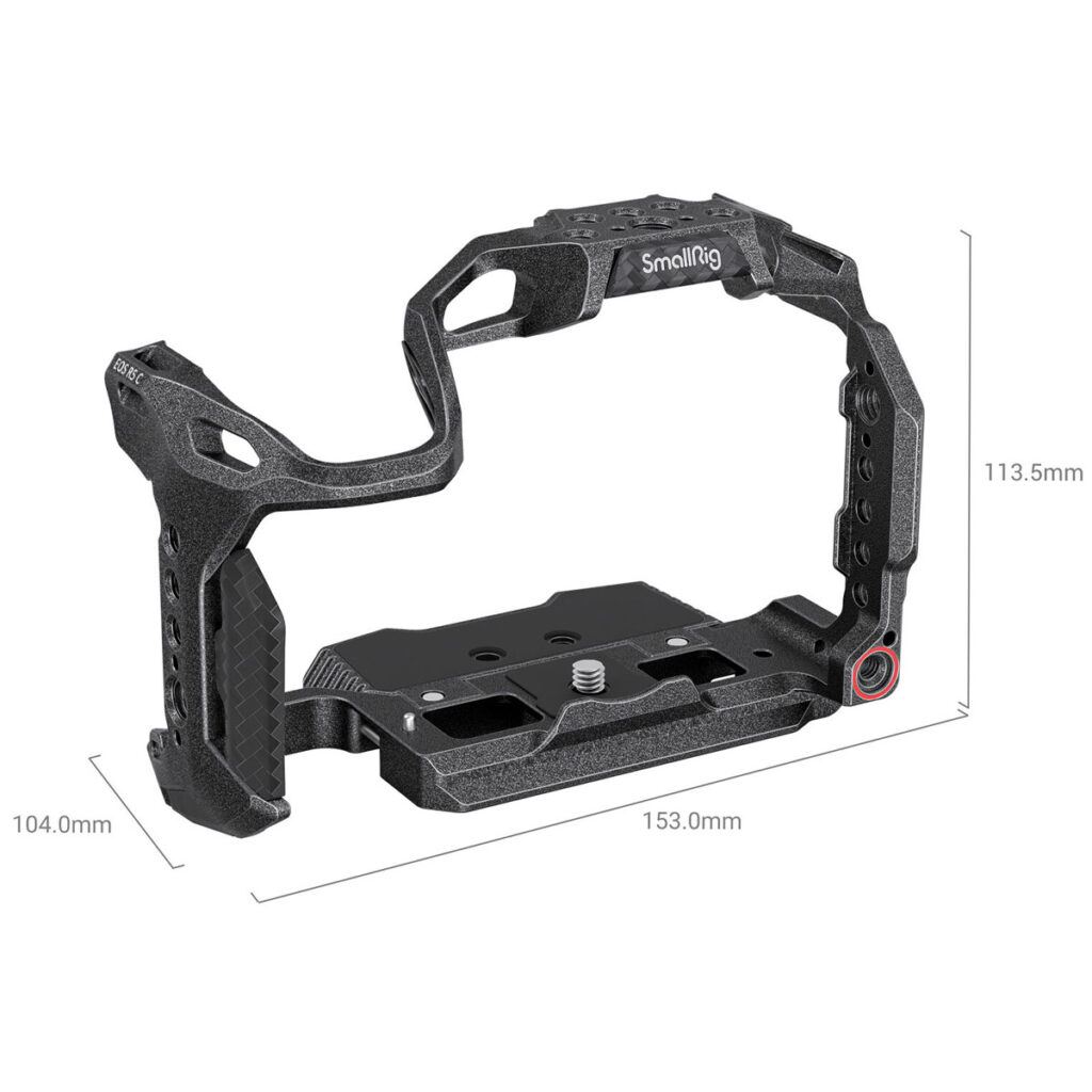 SmallRig-3890-2 SmallRig 3890 Black Mamba Cage for Canon EOS R5C on musta kamerahäkki (153,0 mm x 113,5 mm x 104,0 mm), jossa on useita kiinnityspisteitä ja kuvioitu vasemmanpuoleinen kahva.
