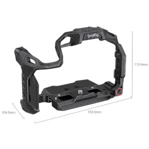 SmallRig-3890-2 SmallRig 3890 Black Mamba Cage for Canon EOS R5C on musta kamerahäkki (153,0 mm x 113,5 mm x 104,0 mm), jossa on useita kiinnityspisteitä ja kuvioitu vasemmanpuoleinen kahva.