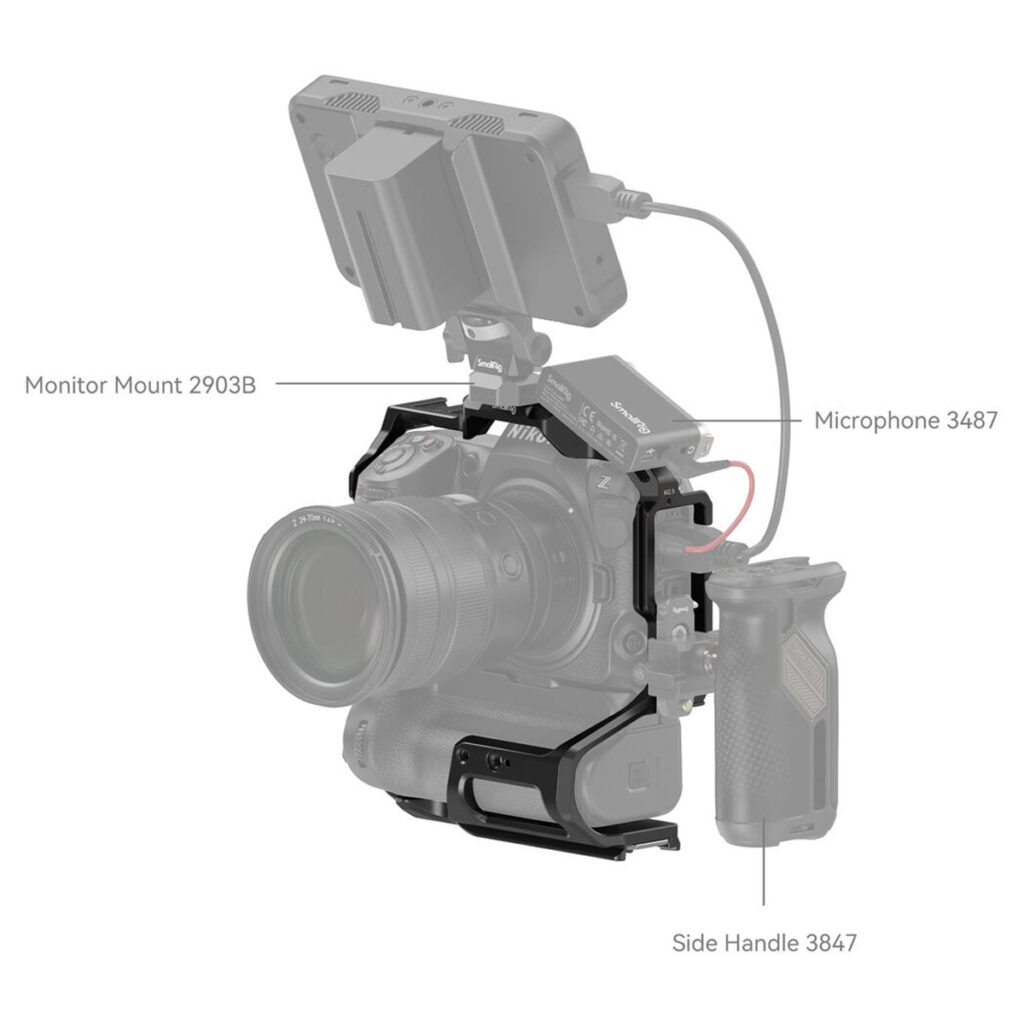 SmallRig-3982-6 SmallRig 3982 Cage for Nikon Z8 with MB-N12 Battery Grip -kamerakahvassa on monitorikiinnike 2903B kameran päällä, mikrofoni 3487 kameran yläpuolella ja sivukahva 3847 oikealla puolella.