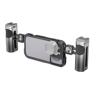 SmallRig-4076-1 SmallRig 4076 Mobile Video Cage Kit (Dual Handheld) iPhone 14 Pro:lle sisältää kaksi ergonomista metallikahvaa, keskimmäisen puhelinpidikkeen ja kameran linssisovittimen vakautettuun liikkuvaan valokuvaukseen tai videokuvaukseen.