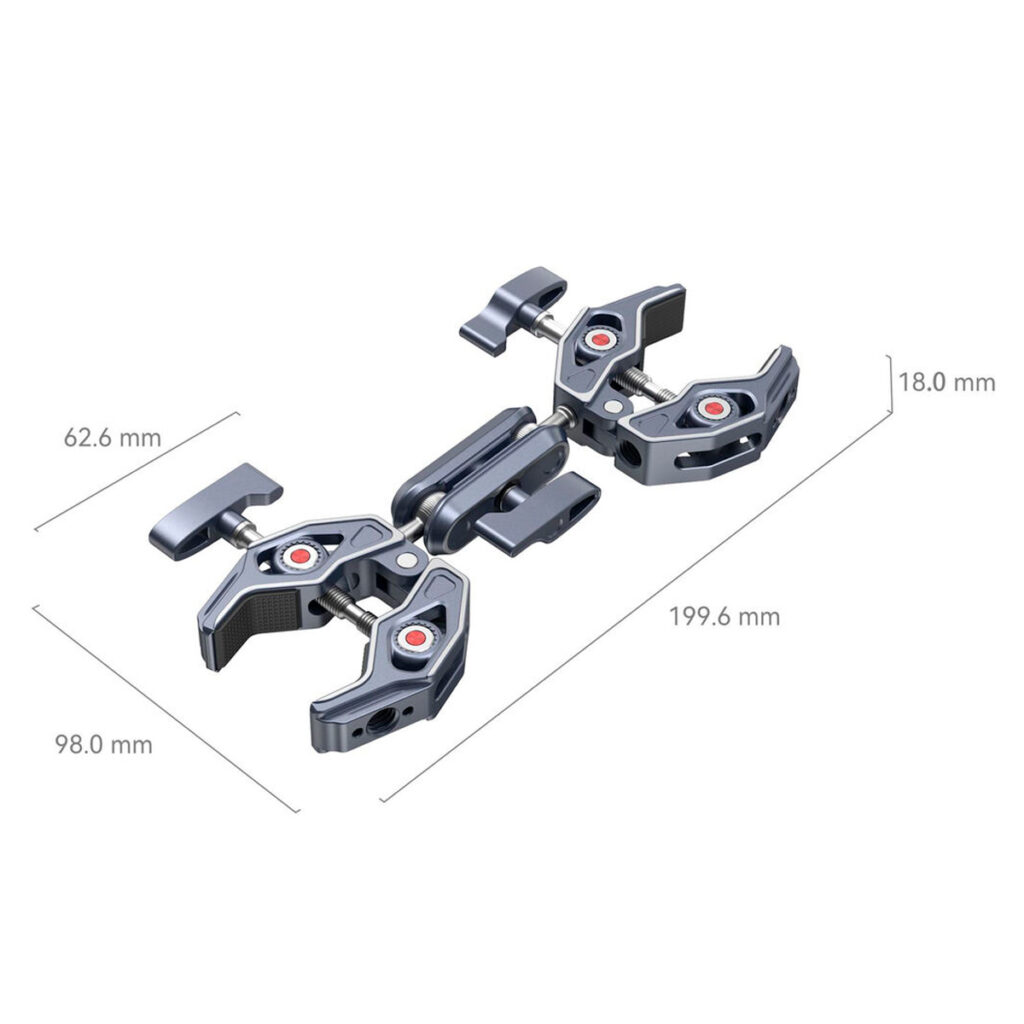 SmallRig-4103-3 SmallRig 4103 Super Clamp, jossa on tuplarapun muotoiset puristimet, sisältää metalliset, säädettävät kolminiveliset varret, joissa on punaiset pyöreät aksentit, ja sen pituus on 199,6 mm, leveys 98,0 mm, toissijainen leveys 62,6 mm ja korkeus 18,0 mm.