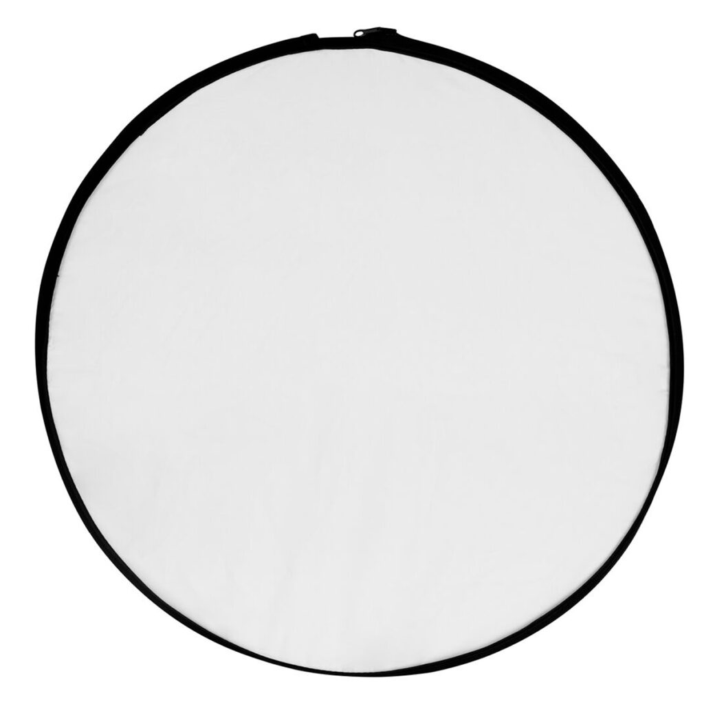 SmallRig-4130-4 SmallRig 4130 Circular Reflector on 107 cm:n pituinen kokoontaitettava 5-in-1-työkalu, joka on ihanteellinen valokuvaukseen valon hajottamiseen tai heijastamiseen ja jossa on pyöreä muotoilu ja musta reunus.