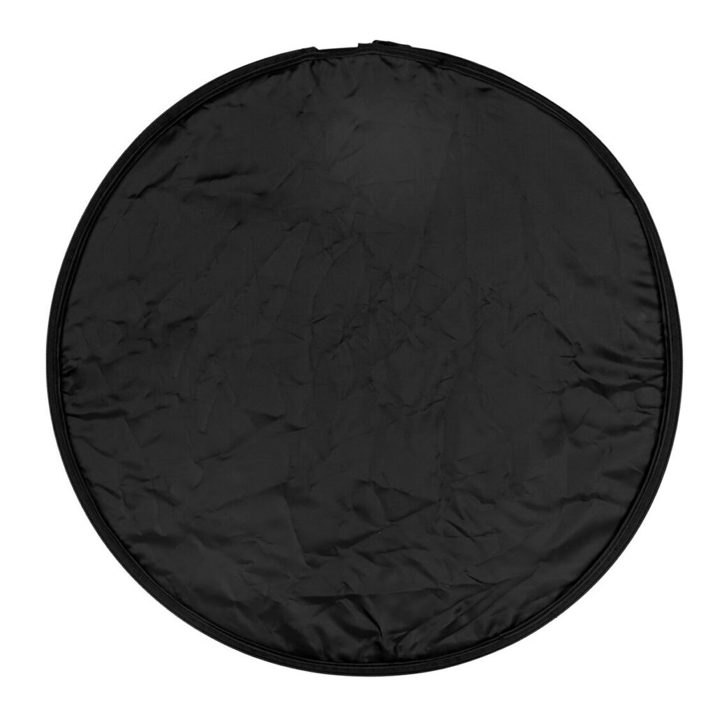 SmallRig-4130-5 SmallRig 4130 Circular Reflector on 107 cm:n pituinen kokoontaitettava 5-in-1-valokuvaustarvike, joka on esitetty pyöreänä ja mustana, jossa on näkyviä ryppyjä ja pientä tekstuuria valkoista taustaa vasten.