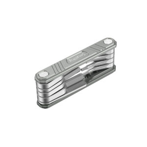 SmallRig_Universal_9-in-1_Folding_Multi-Tool_Kit_for_Videographers_TC2713_001 SmallRig 2713 Universal 9-in-1 Folding Multi-Tool Kit for Videographers on kompakti, hopeanvärinen työkalu, jossa on kokoontaitettavat kuusiokoloavaimet ja ruuvimeisselit, jotka on tallennettu kahden metallisen sivulevyn väliin, ja jonka ylälevyyn on kaiverrettu "Smartk8".