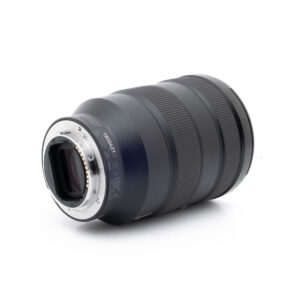 Sony 24-105mm f4 G OSS-1-2 Sony FE 24-105mm f/4 G OSS (Kunto K5) - Käytetty