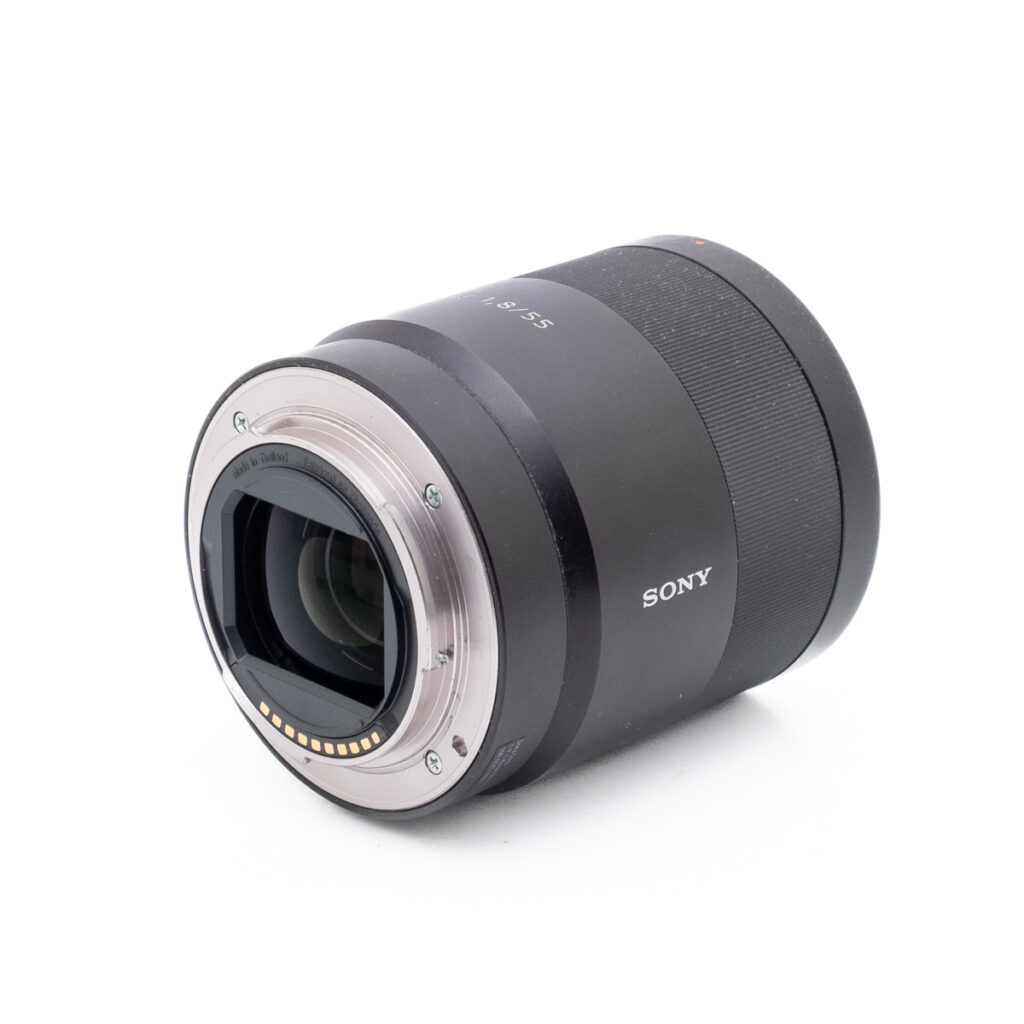 Sony 55mm f1.8-3 Sony FE Sonnar T* 55mm f/1.8 ZA - Käytetty