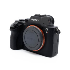 Sony A7R II (SC 33000, sis.ALV24%) - Käytetty
