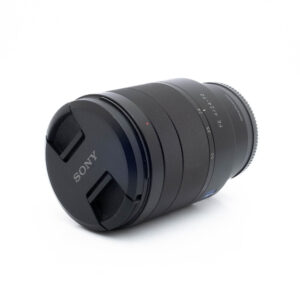 Sony FE 24-70mm f4 -3 Sony FE 24-70mm f/4 Vario-Tessar ZA OSS - Käytetty