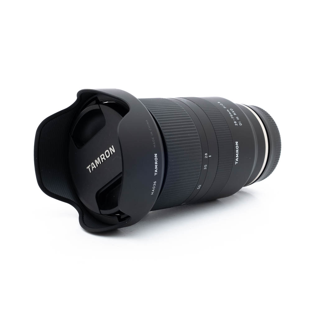 Tamron 28-75mm f28 Di III RXD-3 Tamron 28-75mm f/2.8 Di III RXD Sony E - Käytetty