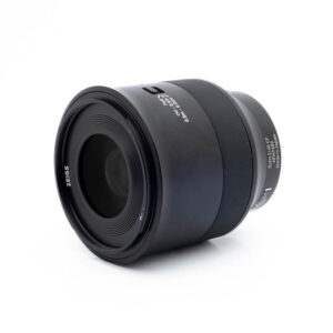 Zeiss Batis CF 40mm f2-2 Zeiss Batis 40mm f/2 CF Sony FE (Kunto K5) - Käytetty