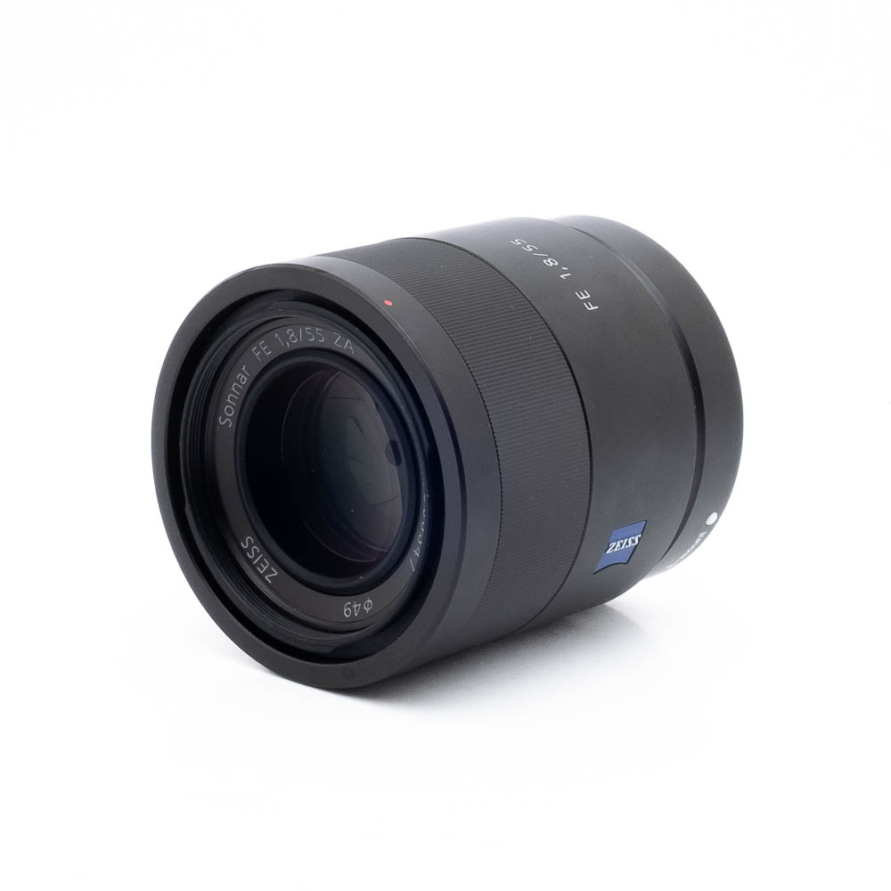 Zeiss Sonnar FE 55mm f18 ZA Sony-2 Sony FE Sonnar T* 55mm f/1.8 ZA (sis.ALV24%, Kunto K5) - Käytetty