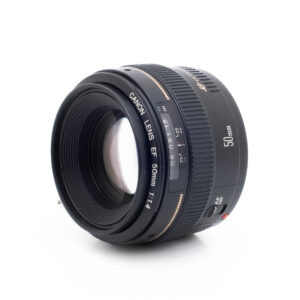 Canon EF 50mm f/1.4 USM - Käytetty