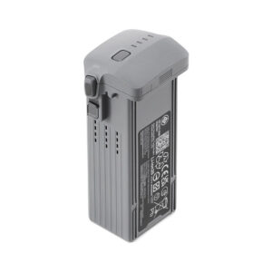 DJI Intelligent Flight Battery for Air 3 2 DJI Intelligent Flight Battery for Air 3 -akku on harmaa, suorakaiteen muotoinen ladattava akku, jossa on painike, merkkivalot, turvatarrat ja QR-koodi, ja joka on kuvassa pystyasennossa valkoisella pohjalla.