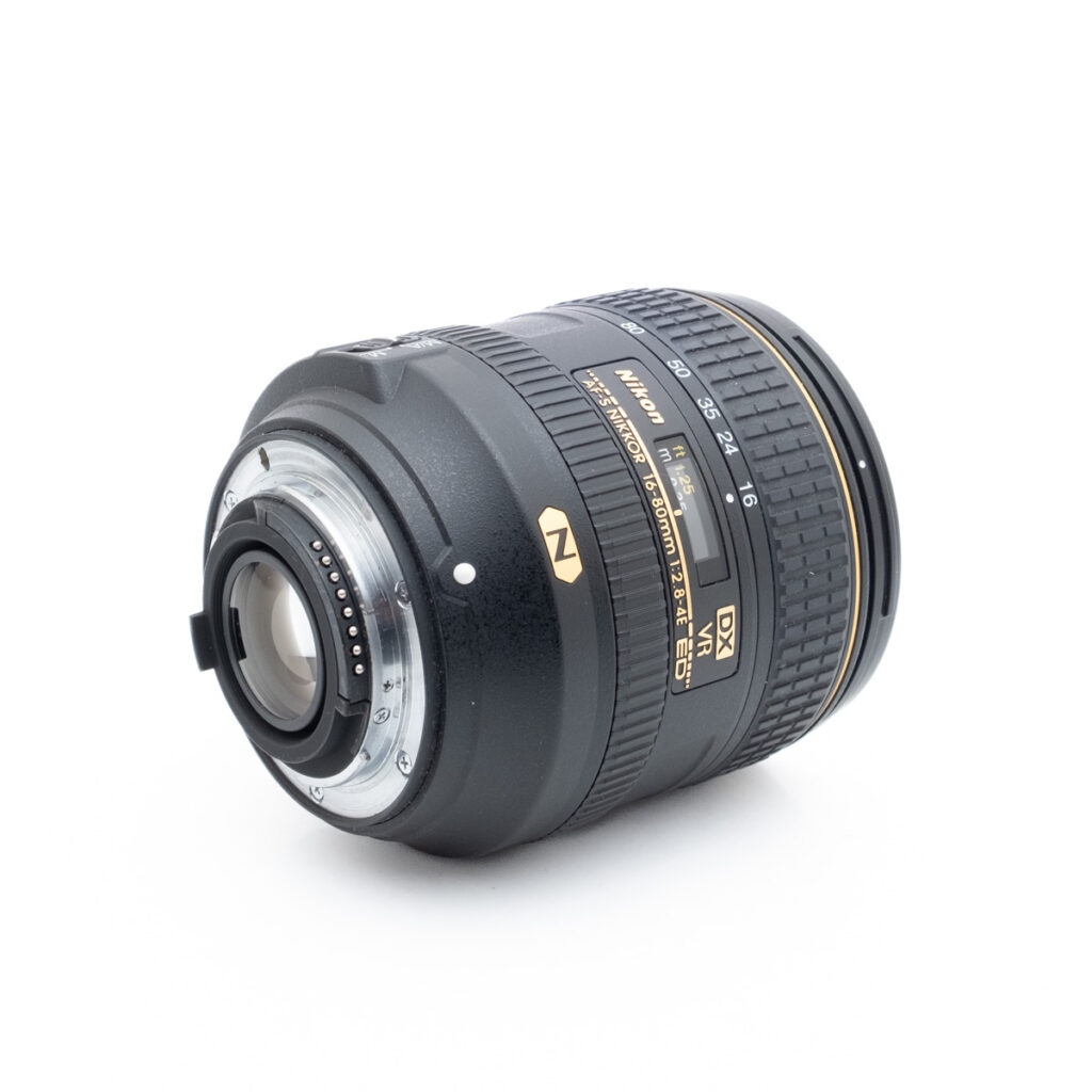 Nikkor 16-80mm f2.8-4 ED-3 Nikon AF-S Nikkor 16-80mm f/2.8-4 E VR DX - Käytetty