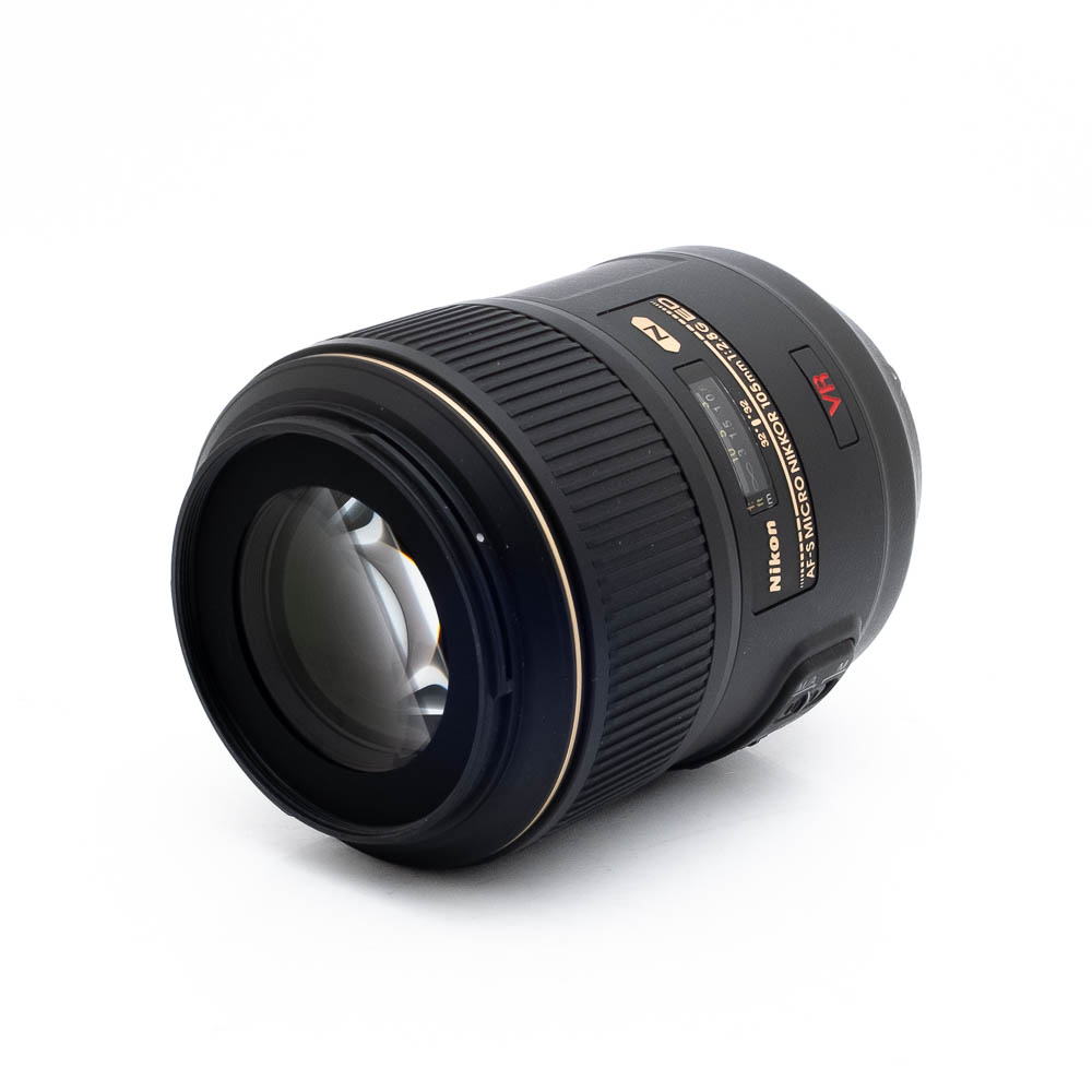 Nikon 105mm f28G ED VR-2 Nikon AF-S Micro-Nikkor 105mm f/2.8G VR ED (Kunto K5) - Käytetty