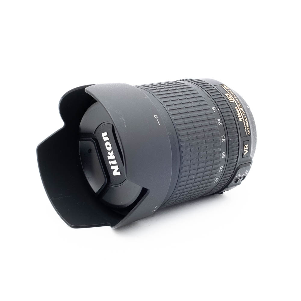 Nikon 18-105mm f35-56G ED VR DX-3-2 Nikon AF-S DX Nikkor 18-105mm f/3.5 - 5.6 ED VR - Käytetty