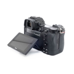 Nikon Z7 II (SC 6000, Takuu 12kk, Kunto K5) - Käytetty