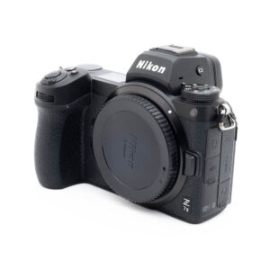 Nikon Z7 II (SC 6000, Takuu 12kk, Kunto K5) - Käytetty