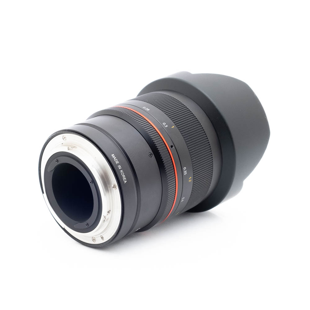 Samyang MF 14mm f28 RF-1 Samyang MF 14mm f/2.8 Canon RF (Kunto K5) - Käytetty
