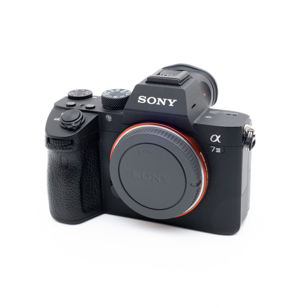 Sony A7III-1-2 Sony A7 III (SC 74000) – Käytetty